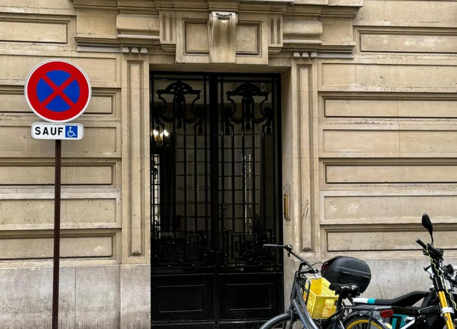 Les Toits De Paris